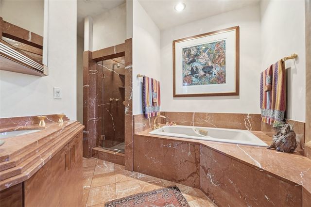 918 S Aiken Avenue, Shadyside, PA 15232