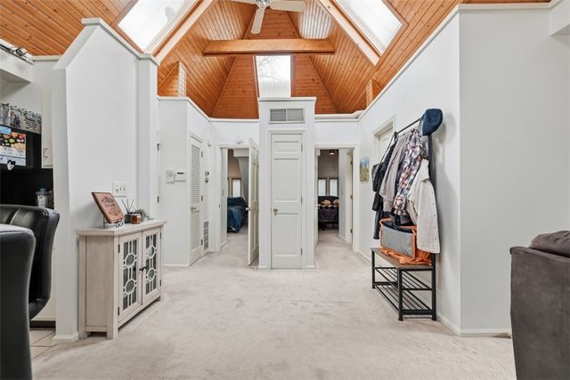 918 S Aiken Avenue, Shadyside, PA 15232