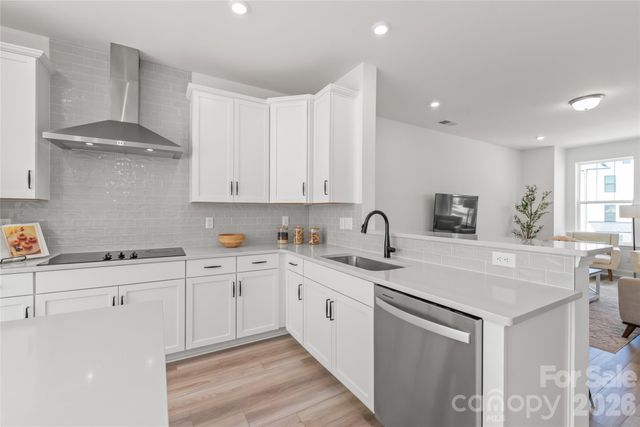 15309 Ballancroft Parkway, Charlotte, NC 28277