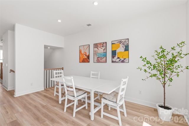15309 Ballancroft Parkway, Charlotte, NC 28277