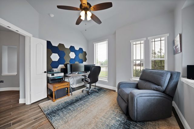 810 Sundown Court, Midlothian, TX 76065