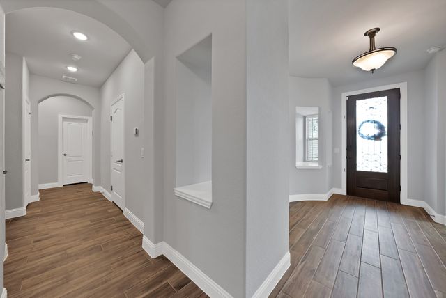 810 Sundown Court, Midlothian, TX 76065