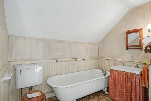 291 Brighton St, Belmont, MA 02478