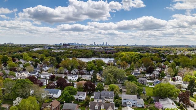 291 Brighton St, Belmont, MA 02478