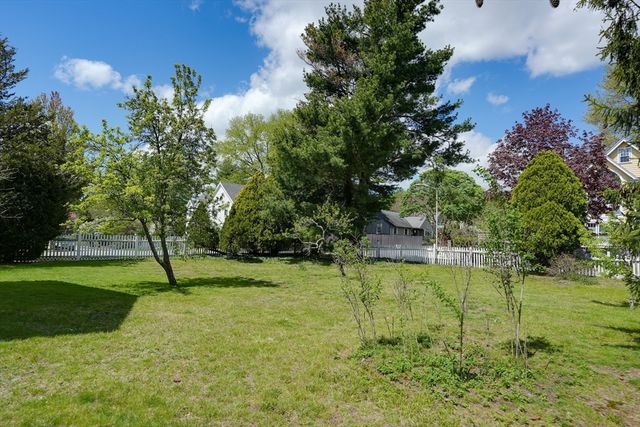 291 Brighton St, Belmont, MA 02478
