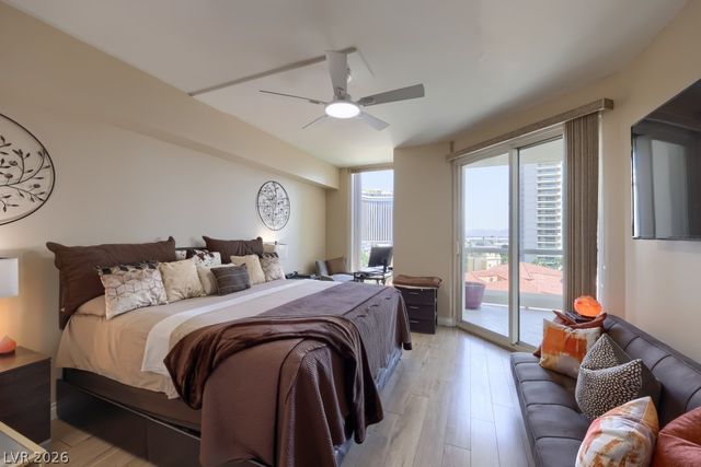 2747 Paradise Road 705, Las Vegas, NV 89109