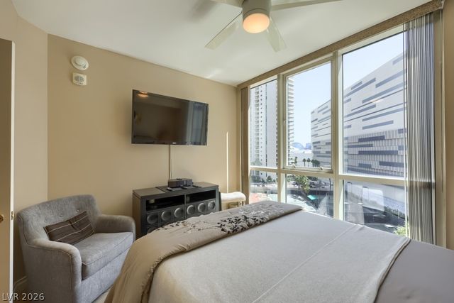 2747 Paradise Road 705, Las Vegas, NV 89109