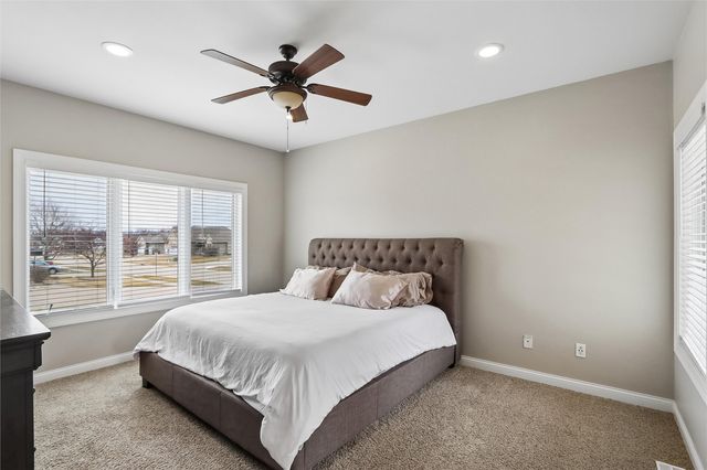 5415 Triple Crown Drive, Marion, IA 52302