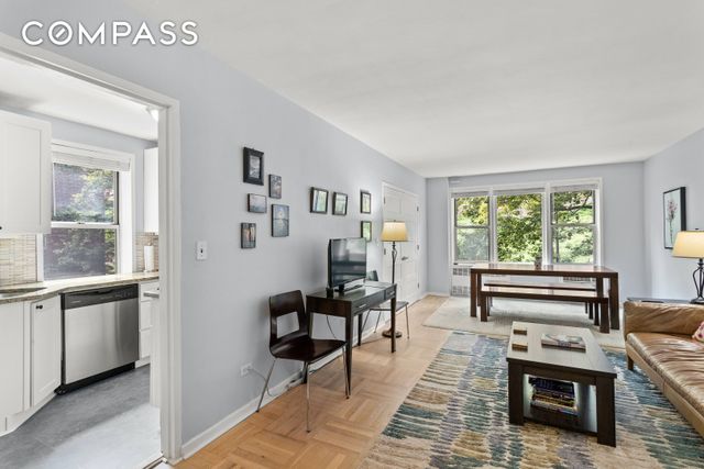 66 Overlook Ter Apt 4K, New York City, NY 10040