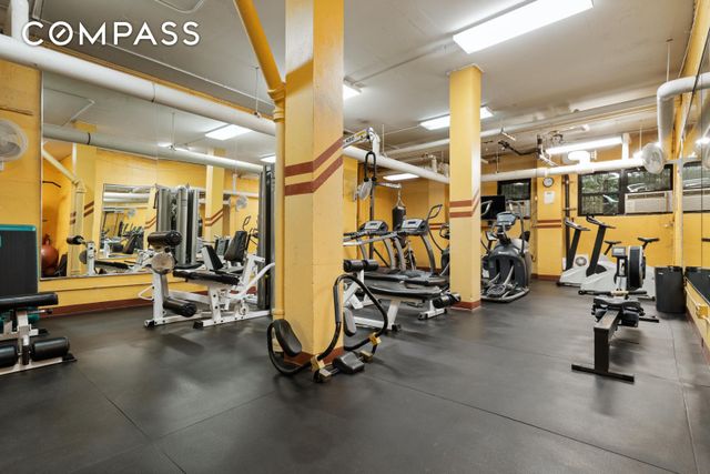 66 Overlook Ter Apt 4K, New York City, NY 10040