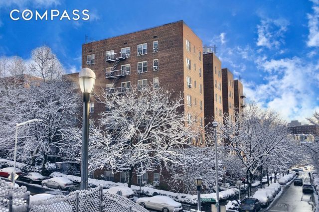 66 Overlook Ter Apt 4K, New York City, NY 10040