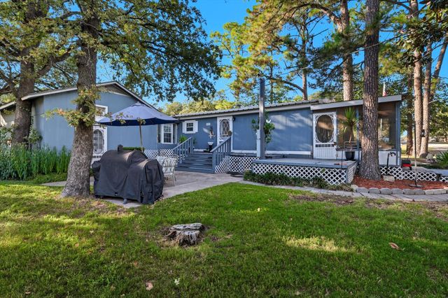 6000 Tranquility Drive, Fort Worth, TX 76140