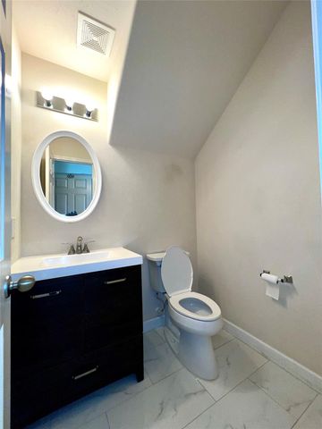 21422 Mission Falls Dr Drive, Houston, TX 77095