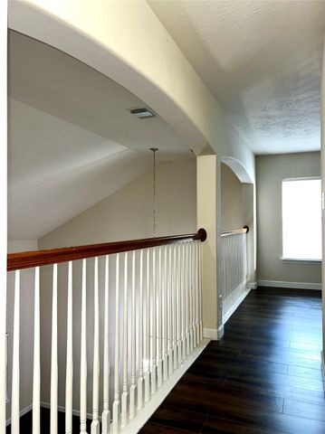 21422 Mission Falls Dr Drive, Houston, TX 77095