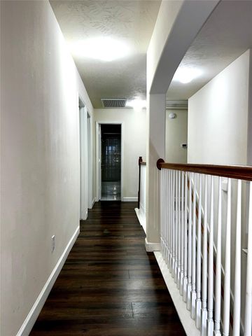 21422 Mission Falls Dr Drive, Houston, TX 77095