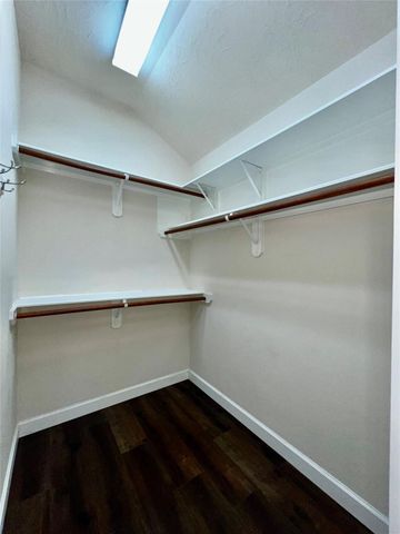 21422 Mission Falls Dr Drive, Houston, TX 77095