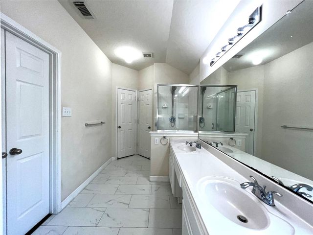 21422 Mission Falls Dr Drive, Houston, TX 77095