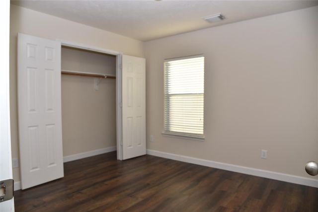 21422 Mission Falls Dr Drive, Houston, TX 77095