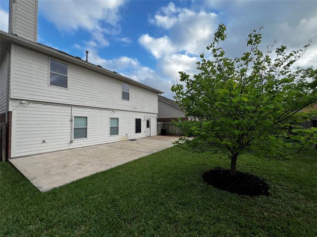 21422 Mission Falls Dr Drive, Houston, TX 77095