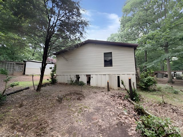 120 Kings Forest Drive, Kings Mountain, NC 28086