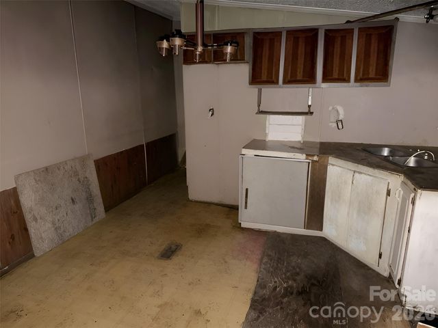 120 Kings Forest Drive, Kings Mountain, NC 28086