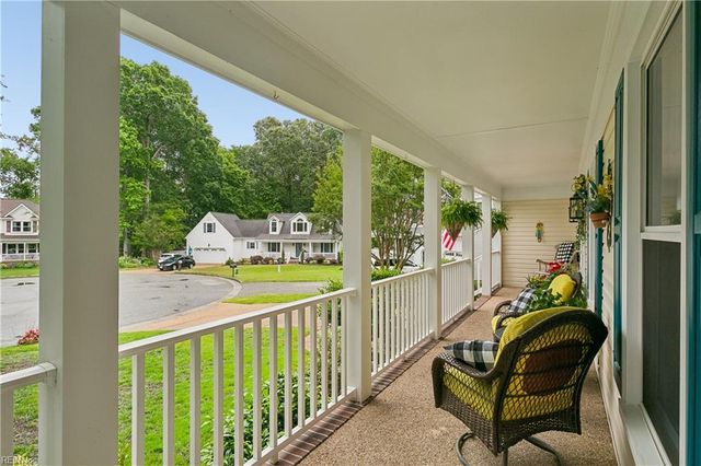 204 Jacobs RN, Yorktown, VA 23692