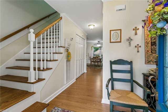 204 Jacobs RN, Yorktown, VA 23692
