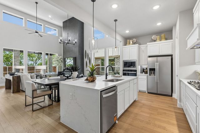 1015 Goldenrod Drive, Justin, TX 76247