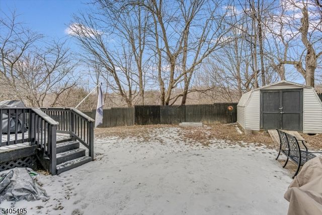 7 Jackson Ave, Vernon Twp., NJ 07462