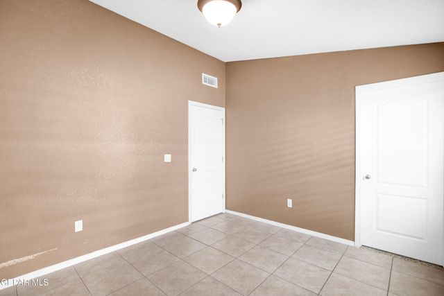 808 NAZARENO Street, El Paso, TX 79928