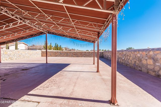 808 NAZARENO Street, El Paso, TX 79928