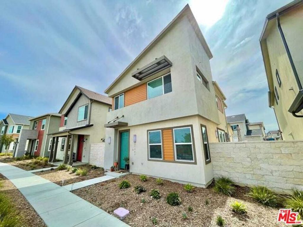 27482 Boulderview Way, Valencia (santa Clarita), CA 91381