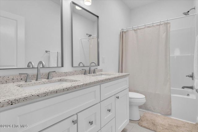 211 NE 78th Street, Oak Island, NC 28465