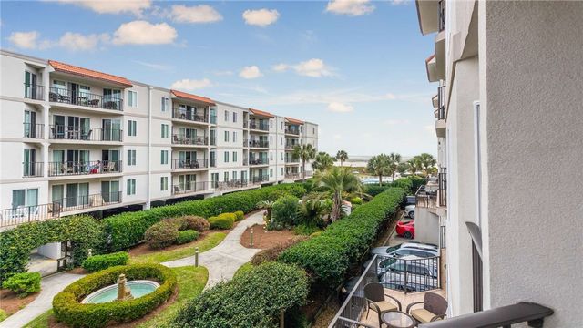 1440 Ocean Blvd 224, St Simons Island, GA 31522