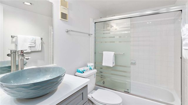 1440 Ocean Blvd 224, St Simons Island, GA 31522