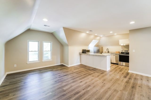 241 Amber St, Shadyside, PA 15206