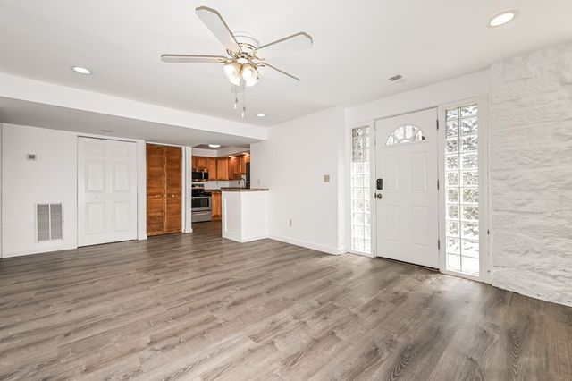 241 Amber St, Shadyside, PA 15206