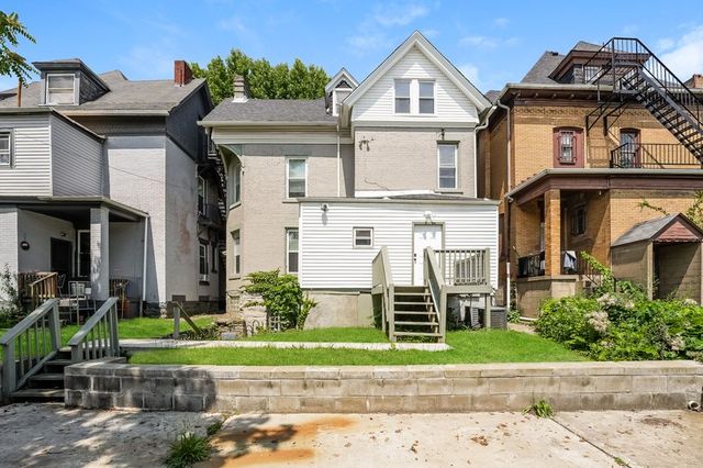 241 Amber St, Shadyside, PA 15206