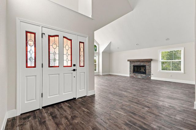 109 Endicott, Folsom, CA 95630
