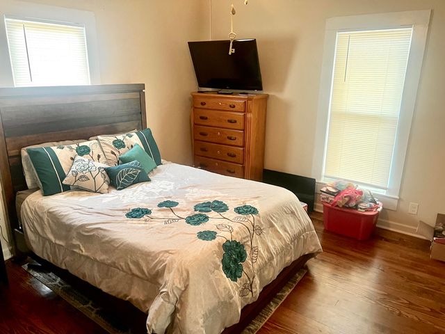 102 W 8th Street, Chickamauga, GA 30707