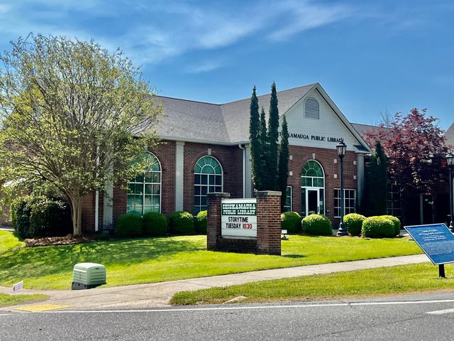 102 W 8th Street, Chickamauga, GA 30707