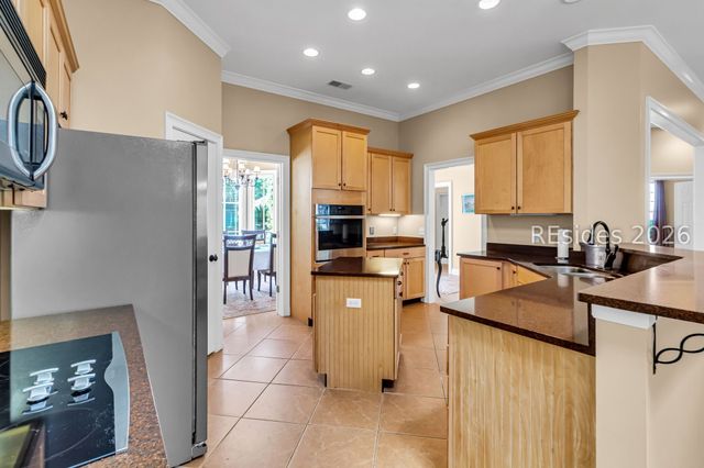 6 Richfield Way, Hilton Head Island, SC 29926