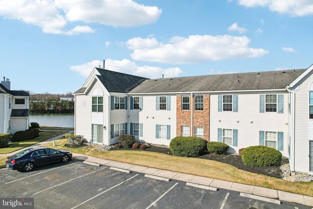 1604-B STEEPLEBUSH TER, Mount Laurel, NJ 08054