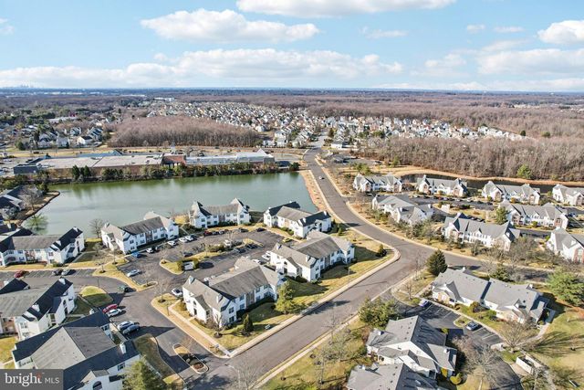 1604-B STEEPLEBUSH TER, Mount Laurel, NJ 08054