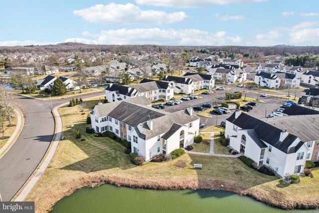 1604-B STEEPLEBUSH TER, Mount Laurel, NJ 08054