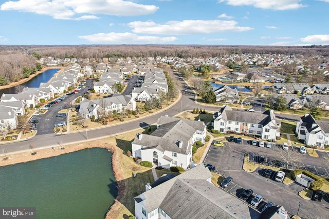 1604-B STEEPLEBUSH TER, Mount Laurel, NJ 08054