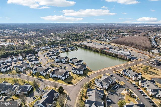 1604-B STEEPLEBUSH TER, Mount Laurel, NJ 08054