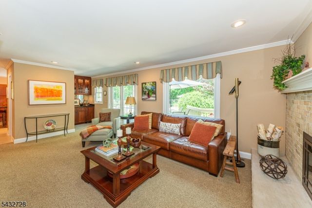 68 MUSIKER AVE, Randolph Twp., NJ 07869