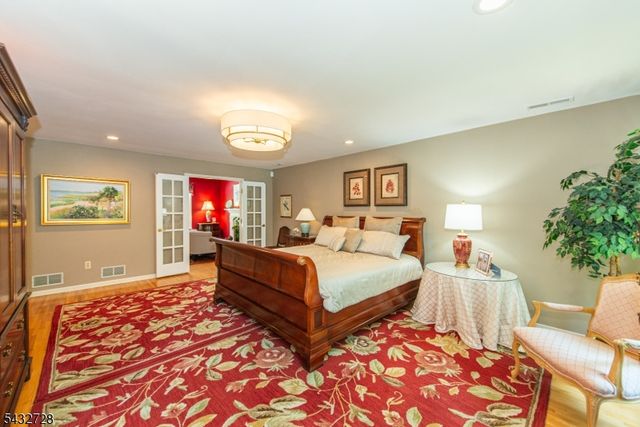 68 MUSIKER AVE, Randolph Twp., NJ 07869