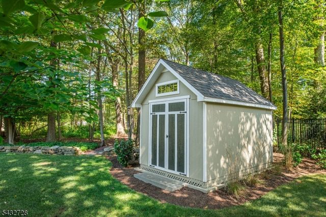 68 MUSIKER AVE, Randolph Twp., NJ 07869